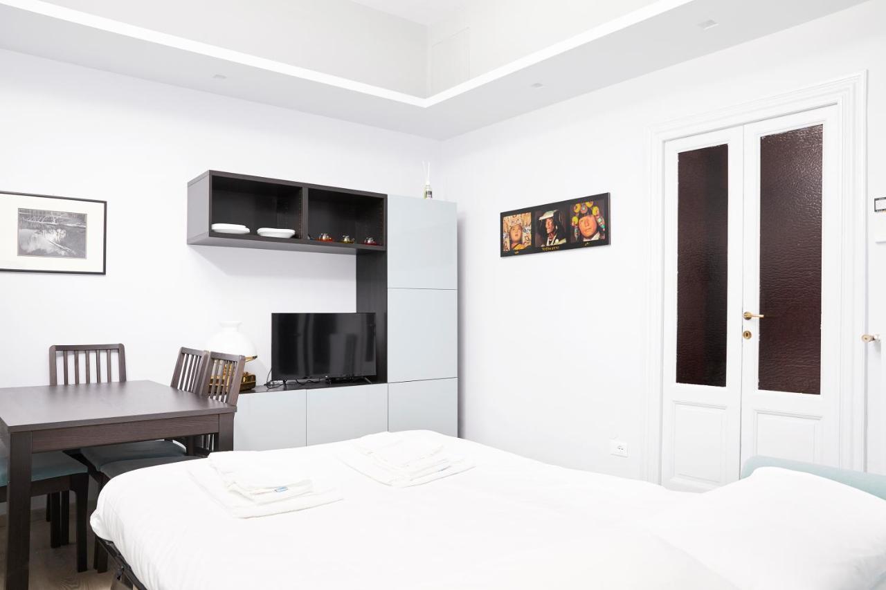 Prestige Boutique Homes - Navigli Milano Exterior foto